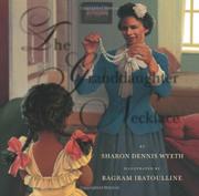 Book Cover for THE GRANDDAUGHTER NECKLACE