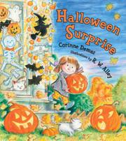 Book Cover for HALLOWEEN SURPRISE